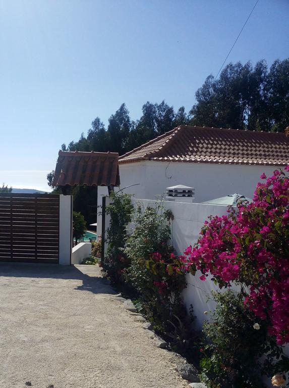 Apartamento A Casa Dos Avós Alfeizerão Exterior foto
